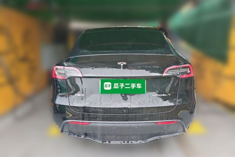 Used Tesla Model Y 2023 Long-Range All-Wheel-Drive Version Rear