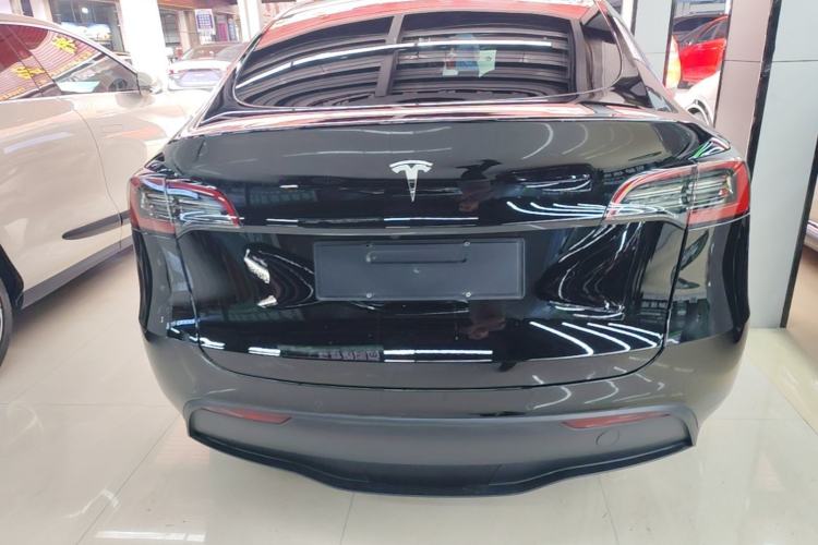 Used Tesla Model Y 2023 Rear-Wheel-Drive Version Rear