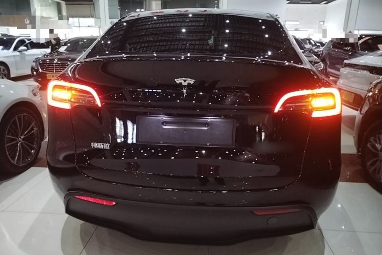 Used Tesla Model Y 2023 Rear-Wheel-Drive Version Rear