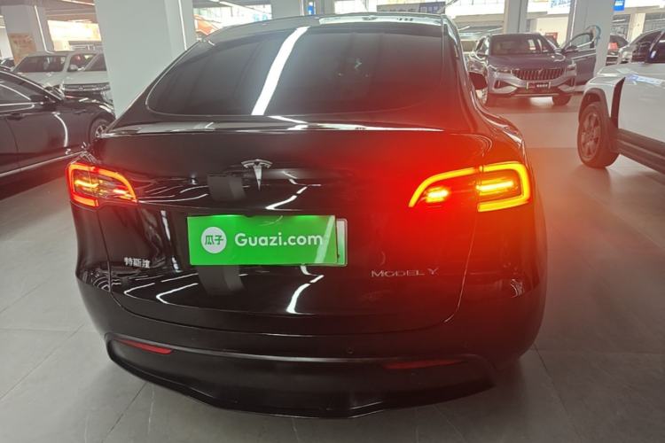 Used Tesla Model Y 2023 Rear-Wheel-Drive Version Rear