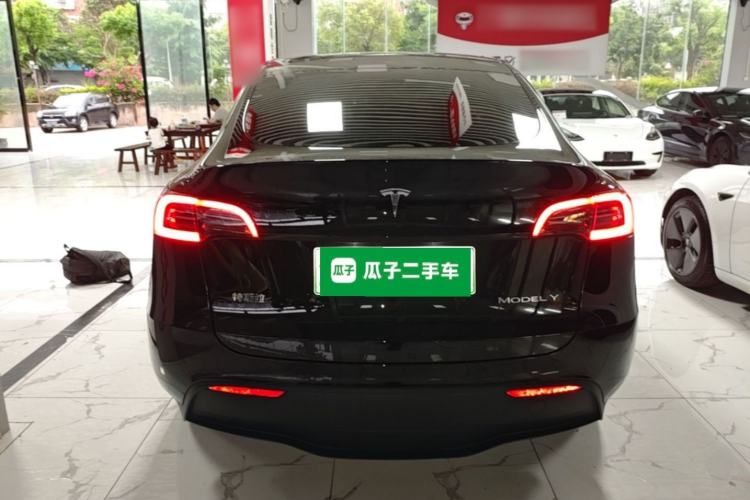 Used Tesla Model Y 2023 Rear-Wheel-Drive Version Rear