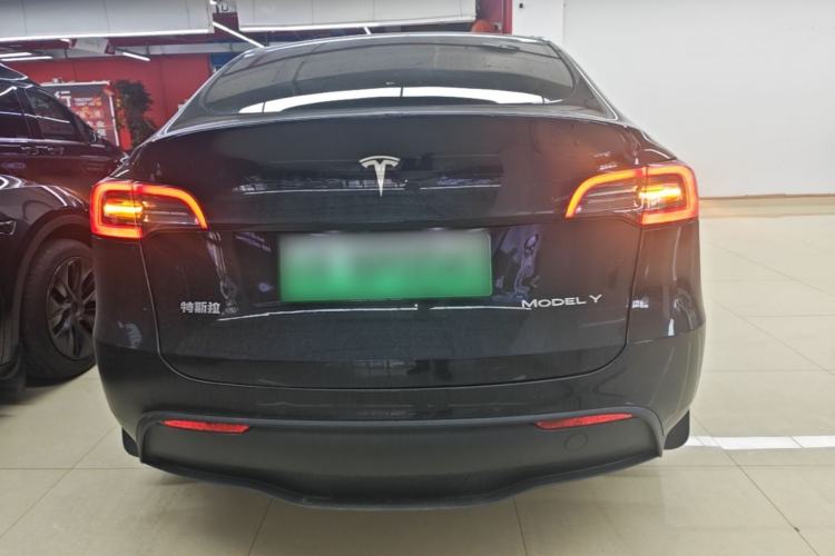 Used Tesla Model Y 2023 Rear-Wheel-Drive Version Rear