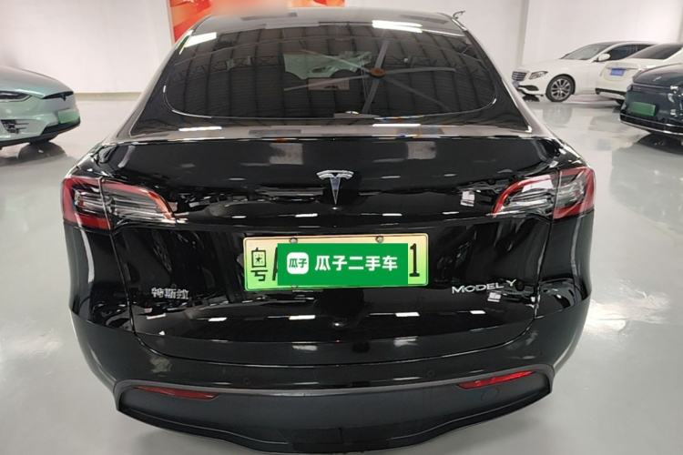 Used Tesla Model Y 2023 Rear-Wheel-Drive Version Rear