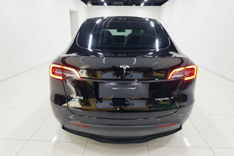 Used Tesla Model Y 2023 Rear-Wheel-Drive Version Rear