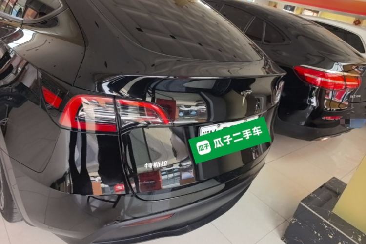 Used Tesla Model Y 2023 Rear-Wheel-Drive Version Rear