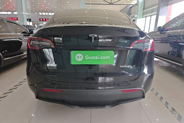 Used Tesla Model Y 2023 Rear-Wheel-Drive Version Rear