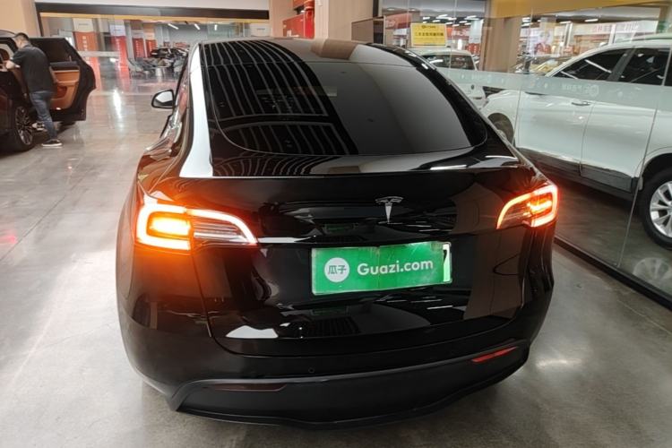 Used Tesla Model Y 2023 Rear-Wheel-Drive Version Rear