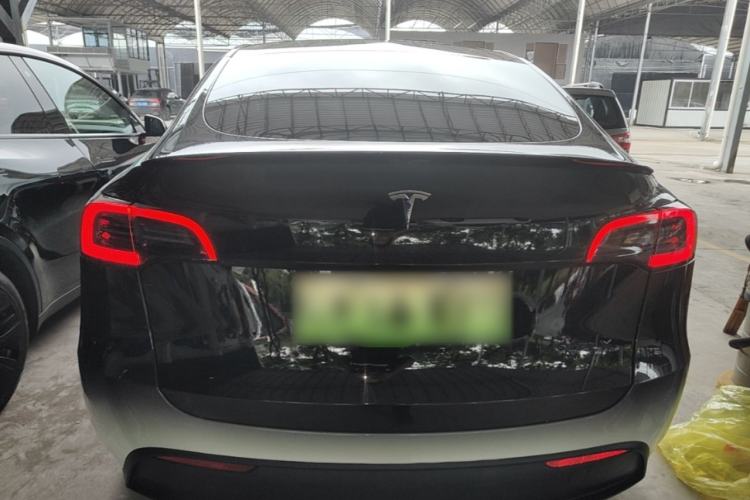 Used Tesla Model Y 2023 Long-Range All-Wheel-Drive Version Rear
