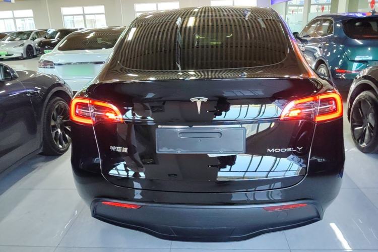 Used Tesla Model Y 2023 Rear-Wheel-Drive Version Rear