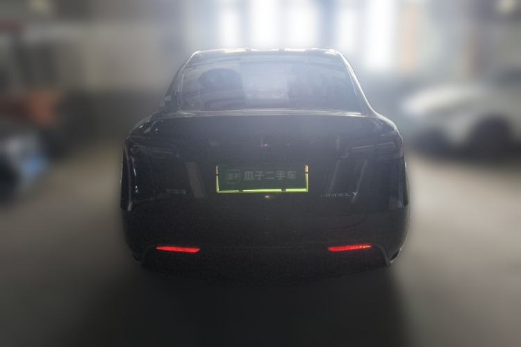 Used Tesla Model Y 2023 Long-Range All-Wheel-Drive Version Rear