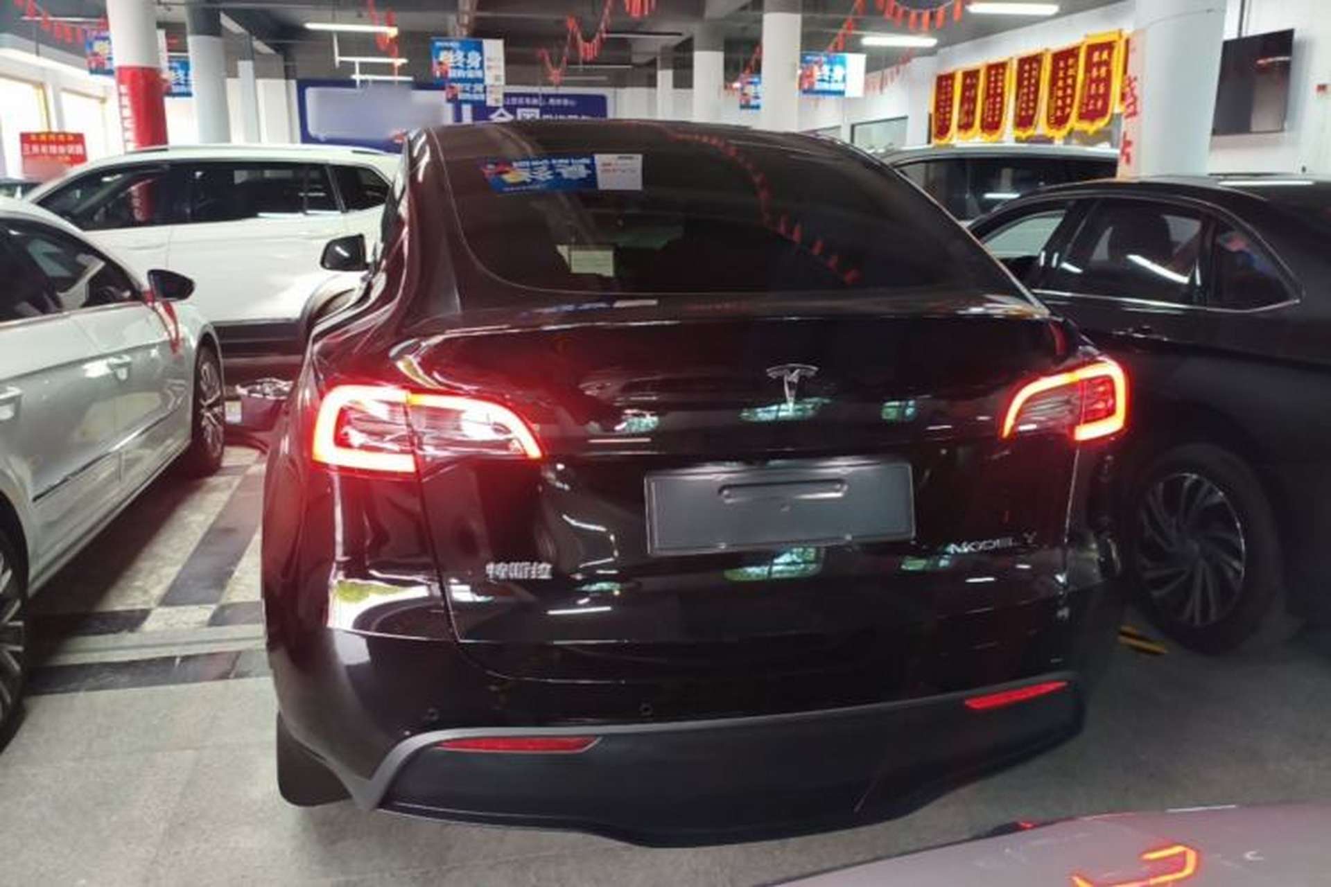 Used Tesla Model Y 2023 Rear-Wheel-Drive Version Rear