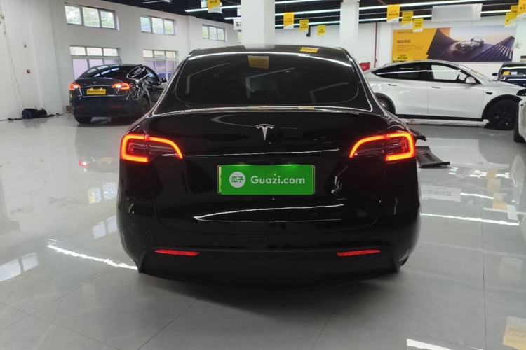 Used Tesla Model Y 2023 Rear-Wheel-Drive Version Rear