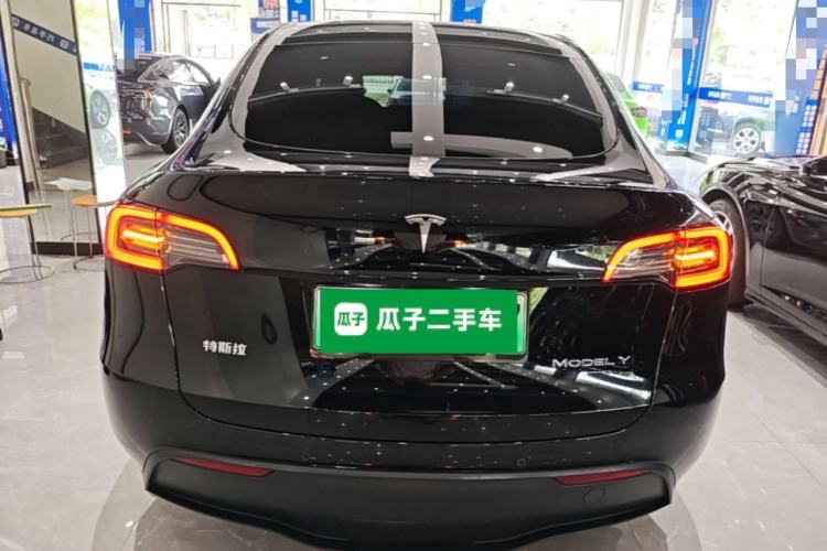 Used Tesla Model Y 2023 Rear-Wheel-Drive Version Rear