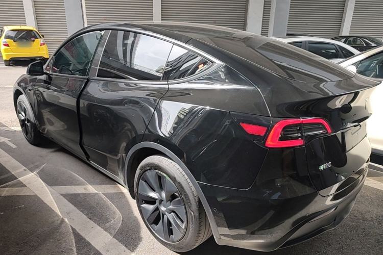 Used Tesla Model Y 2023 Rear-Wheel-Drive Version Rear Left 45 Deg
