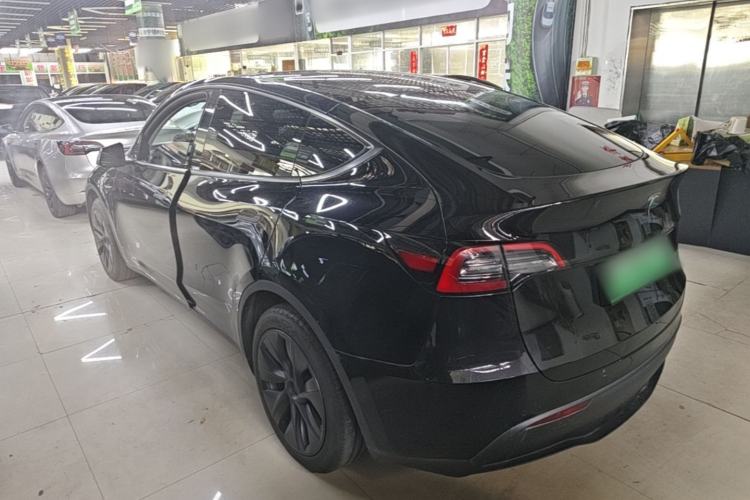 Used Tesla Model Y 2023 Rear-Wheel-Drive Version Rear Left 45 Deg