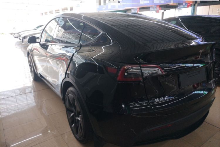 Used Tesla Model Y 2023 Rear-Wheel-Drive Version Rear Left 45 Deg