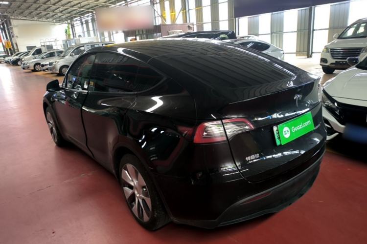 Used Tesla Model Y 2023 Rear-Wheel-Drive Version Rear Left 45 Deg