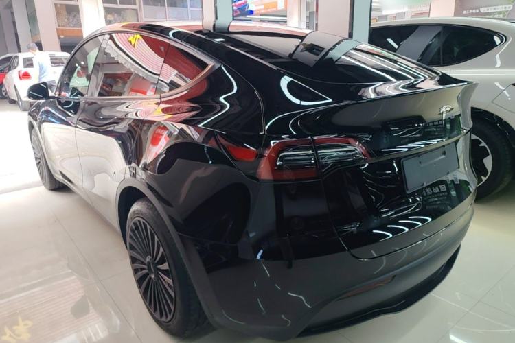 Used Tesla Model Y 2023 Rear-Wheel-Drive Version Rear Left 45 Deg