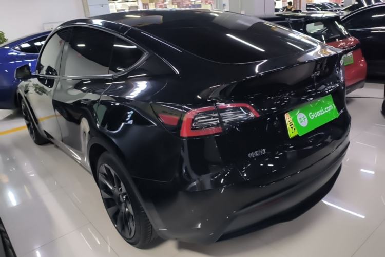 Used Tesla Model Y 2023 Rear-Wheel-Drive Version Rear Left 45 Deg