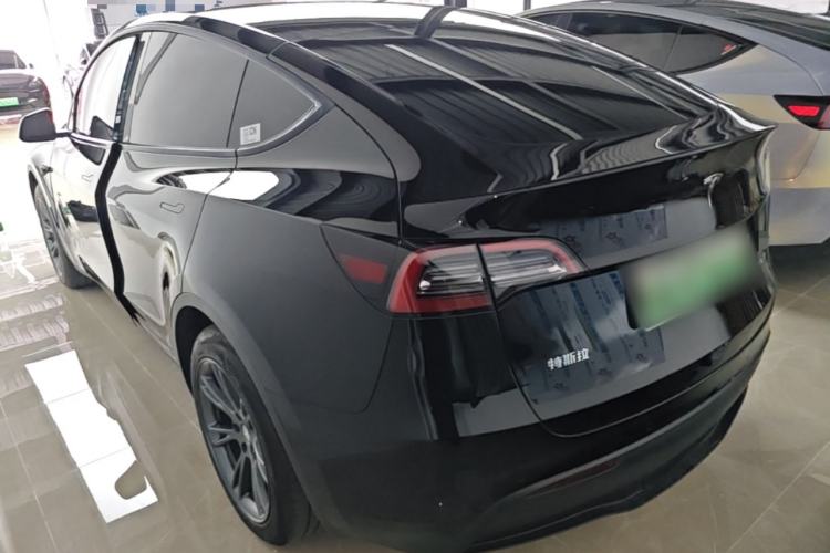 Used Tesla Model Y 2023 Rear-Wheel-Drive Version Rear Left 45 Deg