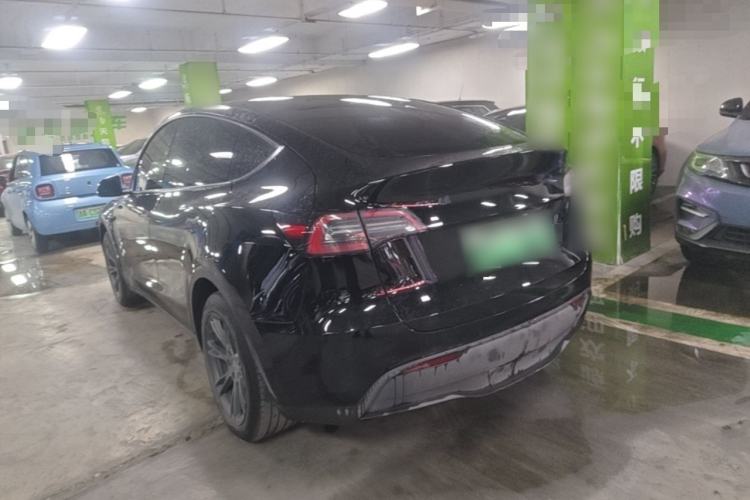 Used Tesla Model Y 2023 Rear-Wheel-Drive Version Rear Left 45 Deg