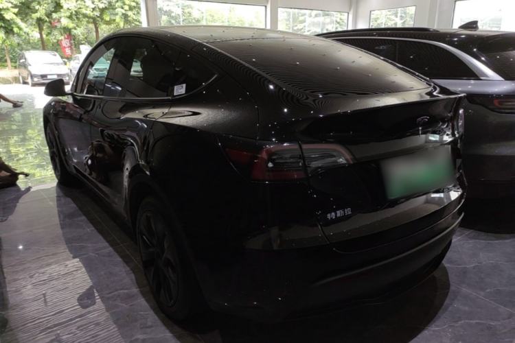 Used Tesla Model Y 2023 Rear-Wheel-Drive Version Rear Left 45 Deg