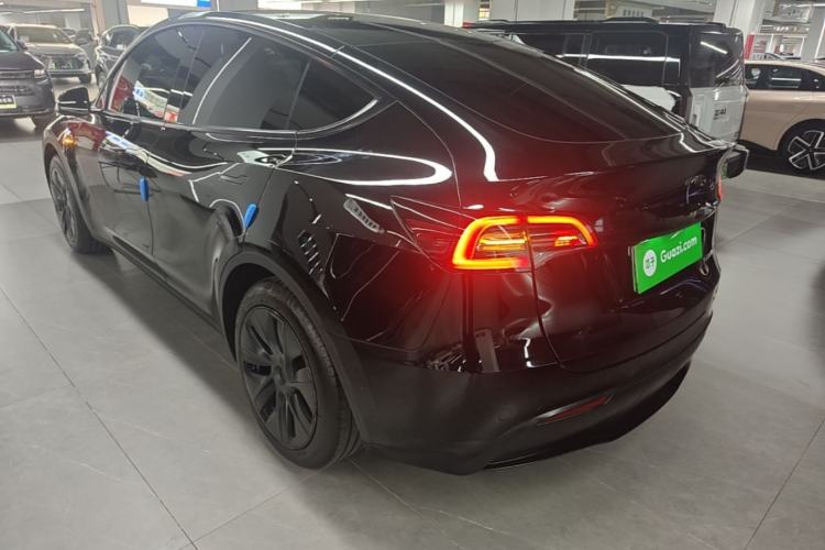 Used Tesla Model Y 2023 Rear-Wheel-Drive Version Rear Left 45 Deg