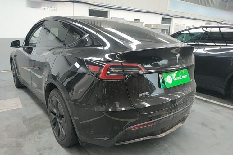 Used Tesla Model Y 2023 Rear-Wheel-Drive Version Rear Left 45 Deg