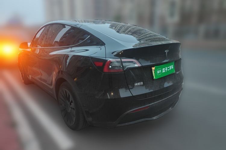 Used Tesla Model Y 2023 Rear-Wheel-Drive Version Rear Left 45 Deg