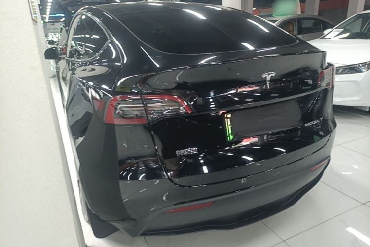 Used Tesla Model Y 2023 Rear-Wheel-Drive Version Rear Left 45 Deg