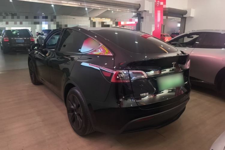 Used Tesla Model Y 2023 Rear-Wheel-Drive Version Rear Left 45 Deg