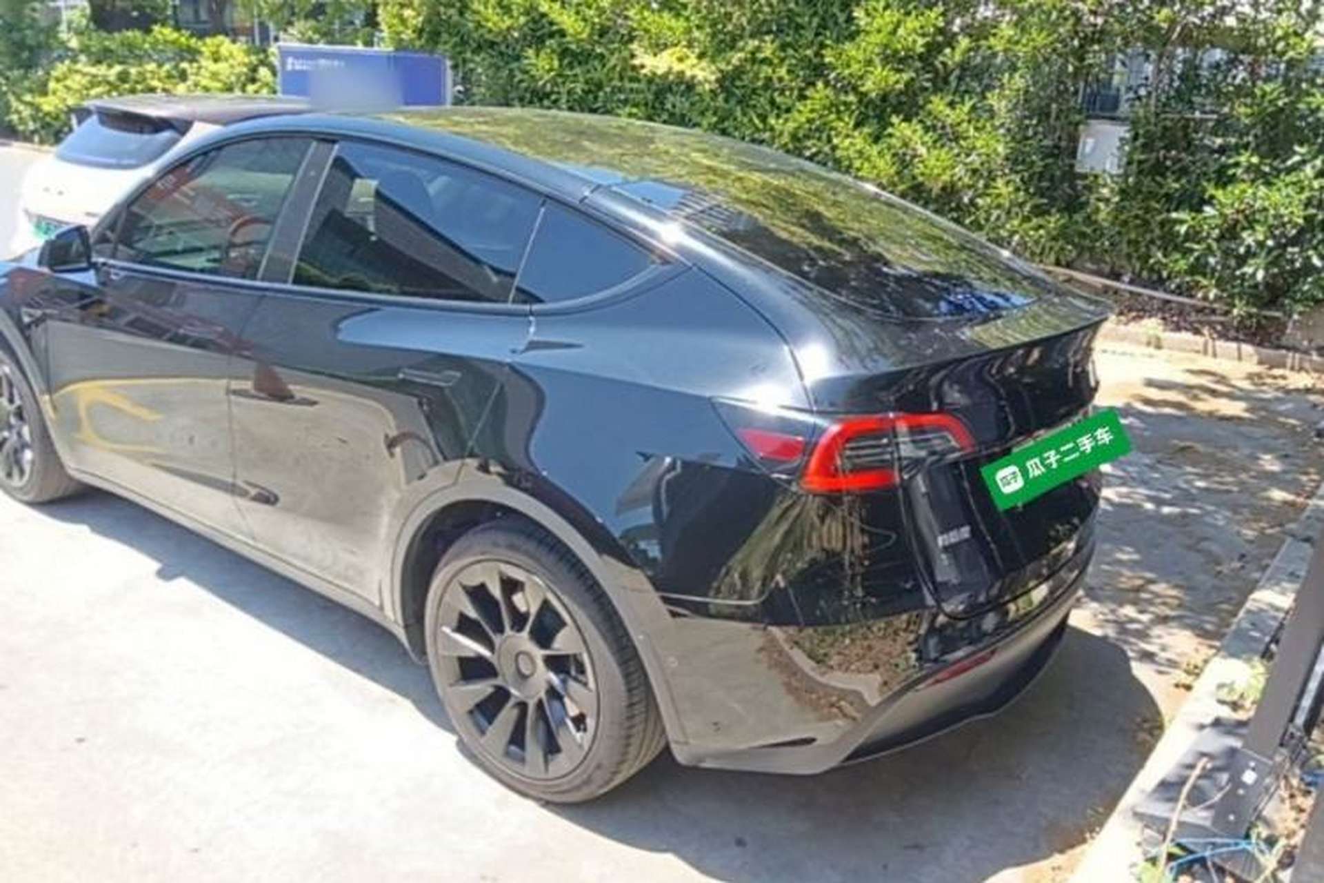 Used Tesla Model Y 2023 Long-Range All-Wheel-Drive Version Rear Left 45 Deg