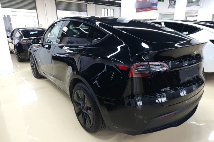Used Tesla Model Y 2023 Rear-Wheel-Drive Version Rear Left 45 Deg