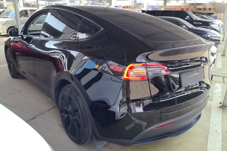 Used Tesla Model Y 2023 Rear-Wheel-Drive Version Rear Left 45 Deg