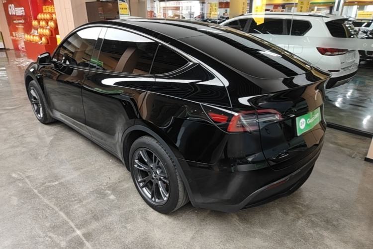 Used Tesla Model Y 2023 Rear-Wheel-Drive Version Rear Left 45 Deg