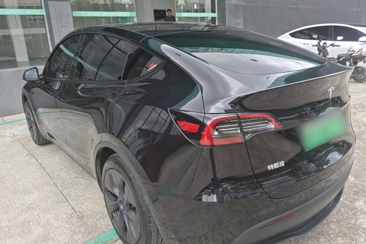Used Tesla Model Y 2023 Rear-Wheel-Drive Version Rear Left 45 Deg
