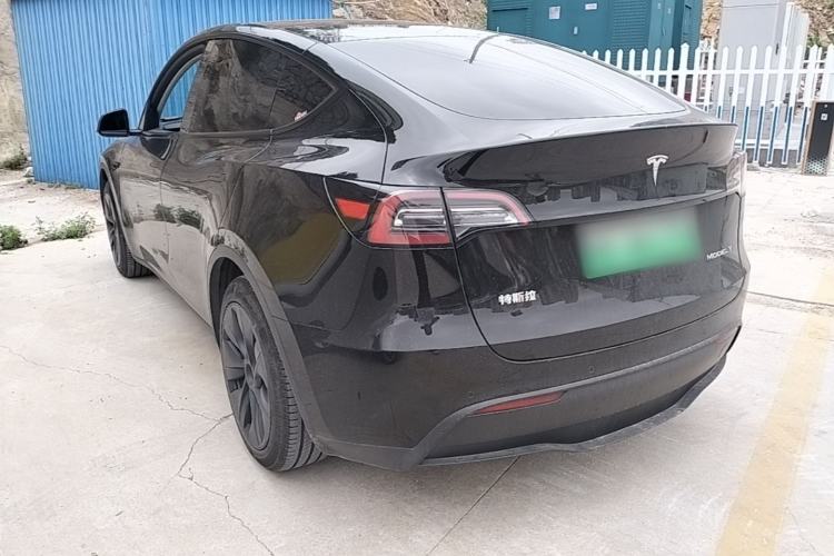Used Tesla Model Y 2023 Rear-Wheel-Drive Version Rear Left 45 Deg