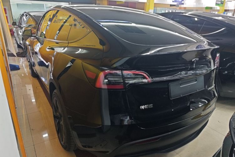 Used Tesla Model Y 2023 Long-Range All-Wheel-Drive Version Rear Left 45 Deg