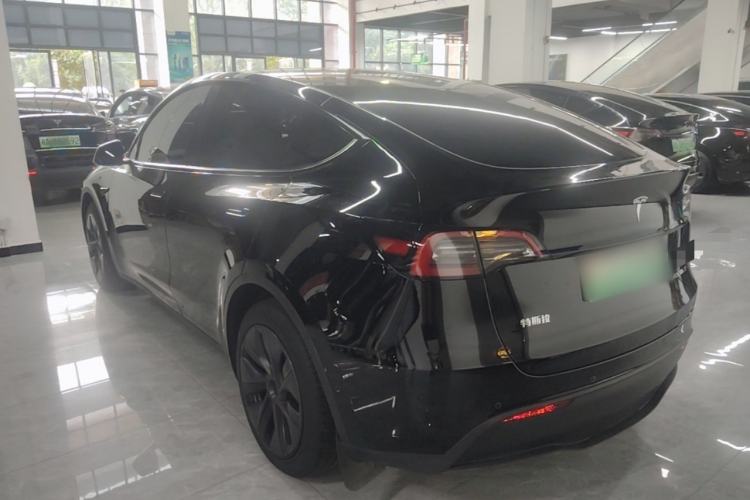 Used Tesla Model Y 2023 Rear-Wheel-Drive Version Rear Left 45 Deg
