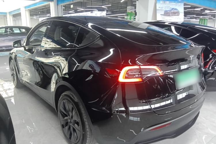Used Tesla Model Y 2023 Long-Range All-Wheel-Drive Version Rear Left 45 Deg