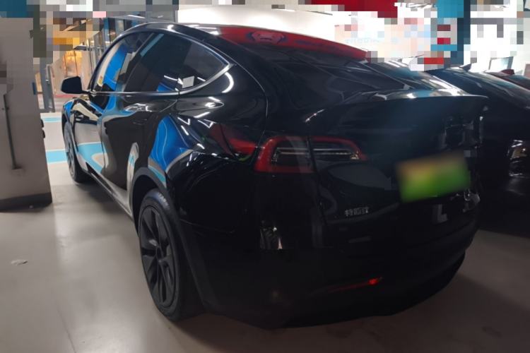 Used Tesla Model Y 2023 Rear-Wheel-Drive Version Rear Left 45 Deg