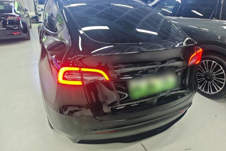 Used Tesla Model Y 2023 Rear-Wheel-Drive Version Rear Left 45 Deg
