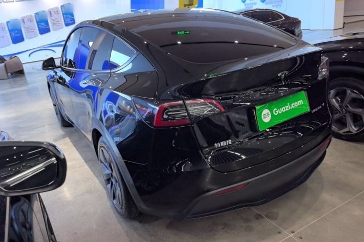 Used Tesla Model Y 2023 Rear-Wheel-Drive Version Rear Left 45 Deg