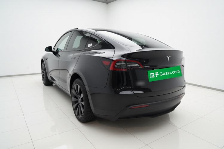 Used Tesla Model Y 2023 Rear-Wheel-Drive Version Rear Left 45 Deg