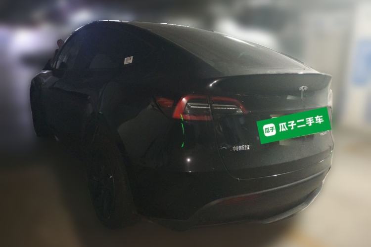 Used Tesla Model Y 2023 Rear-Wheel-Drive Version Rear Left 45 Deg