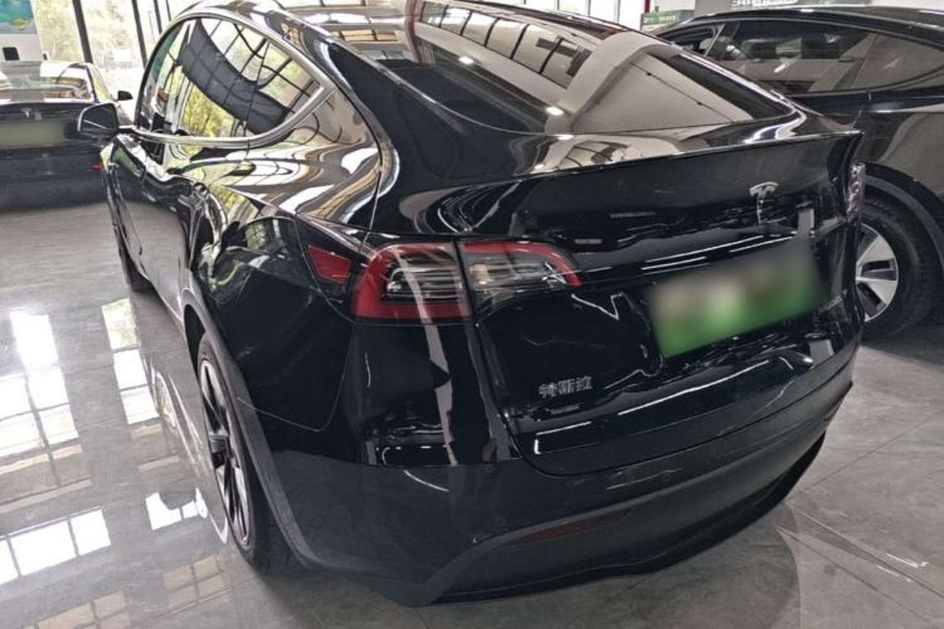 Used Tesla Model Y 2023 Rear-Wheel-Drive Version Rear Left 45 Deg