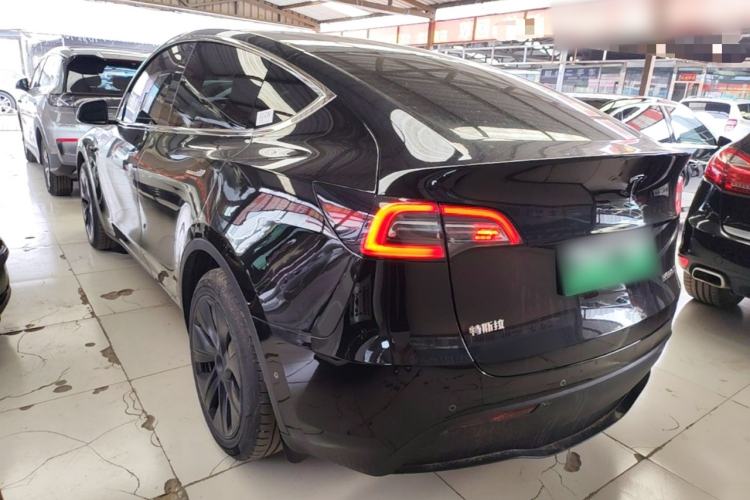 Used Tesla Model Y 2023 Long-Range All-Wheel-Drive Version Rear Left 45 Deg