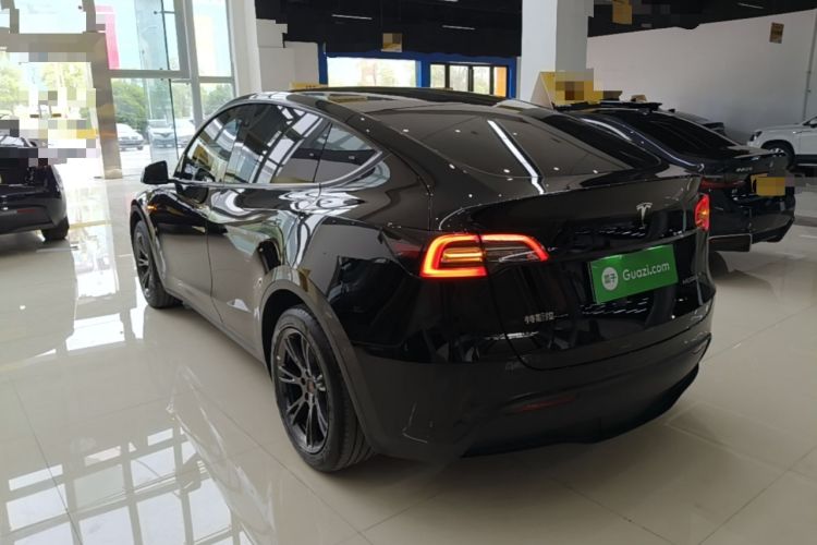 Used Tesla Model Y 2023 Rear-Wheel-Drive Version Rear Left 45 Deg