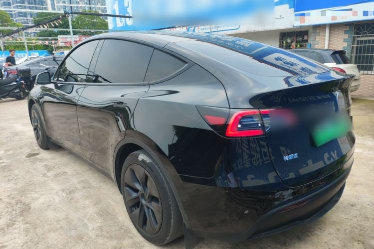 Used Tesla Model Y 2023 Rear-Wheel-Drive Version Rear Left 45 Deg