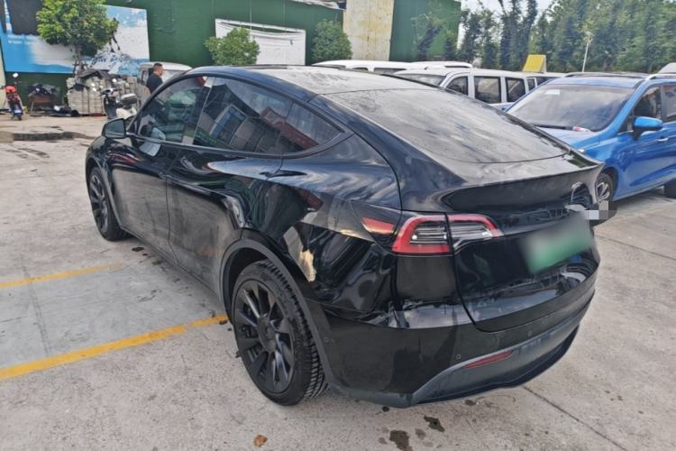 Used Tesla Model Y 2023 Long-Range All-Wheel-Drive Version Rear Left 45 Deg